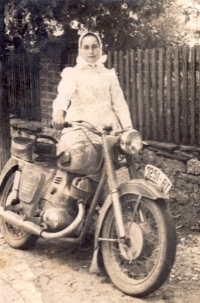 Marie Balatova at 17 years old, Rovensko (Romania)