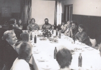 From the 1980s onwards, visual artists would regularly meet in Lubenec in the local community centre, and the witness (left, at the head of the table) took an active part in the gatherings.