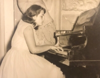 Dobromila Šebestová in concert, 1960s