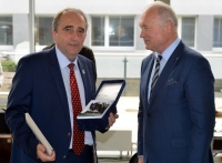 In 2019, František Pelc received the Rector's Award for his contribution to teaching at the Faculty of Environment of the ČZU. On the photo with the Rector Prof. J. Balík.