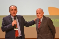 František Pelc with Prof. Bedřich Moldan at the presentation of the Award of the Director of the Agency for Nature and Landscape Conservation of the Czech Technical University for the contribution to nature conservation in 2021