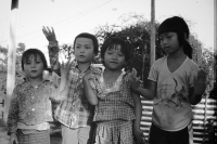 Laoské tančící dívky, Laos, 1986