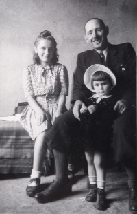 Božena Šálová with her older sister Maria and father Jindřich Rusek, ca. 1941