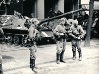 Invasion of Warsaw Pact troops, Wenceslas Square, Melantrich, 21 August 1968