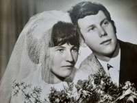 Wedding photo with his first wife Olga Zrubcova in 1967