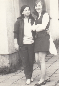 Jiřina Kozáková as a governess at the boarding school, right, 1969