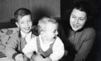 Witness with children, son Jaromír (left), son Lubomír (middle), Plzen, 1958