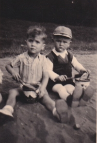 Pavel Pijáček (left) with friend