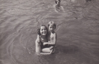 Mother Ludmila with witness's sister Naděžda, 1939