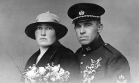 Amálie and Josef Niesner, wedding, 1927