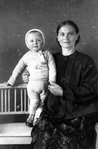 Brother Hubert with mother Emilia