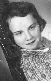 Jiřina Lukešová, kolem roku 1950