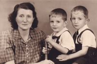 Mother with two sons, 1943