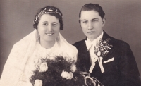 Wedding photo of parents (first father Wilhelm Vogt)