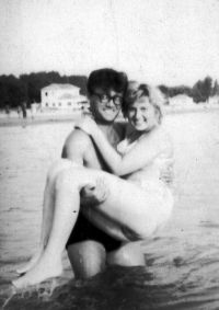 Nuri Sallaku with his girlfriend Vlasta Faltys / Albania Durres / 1959