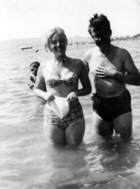 Nuri Sallaku with his girlfriend Vlasta Faltys / Albania Durres / 1959