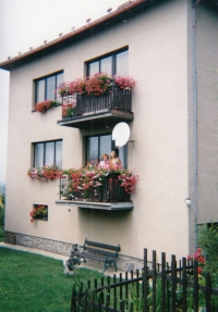 Anna Lexová with her daughter, Nové Hodějovice near České Budějovice, 1990s