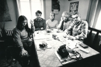 Pavla Paloušová with friends, Hrádeček, 1986. From left Pavla Paloušová, Martin Palouš, Václav and Olga Havel and Jan Štern