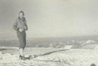 Martin Lis cross-country skiing in the Low Tatras