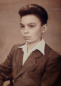 Jiří Stehlík na fotografii na první občanský průkaz z roku 1949