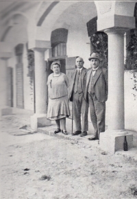 From left Ludmila Zatloukalová, father František Zatloukal, husband Břetislav Coufal in front of the stables on the family farm in Svésedlice