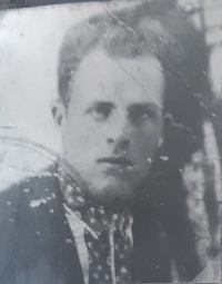 Vladimir Kucharčuk, Rajisa Kamlerová's father, missing after the war