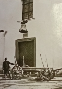 Transport of bells for war purposes from Mysločovice, 1942