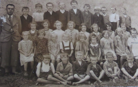 School in Hodětice, ca. 1940, Miroslav third from left below, (the smallest), brother in the third row above in striped