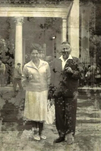 Mum Zdeňka Břicháčová, Weitoschová, and dad František Weitosch on holiday in Mariánské Lázně, 1950s