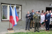 Unveiling of a memorial plaque to Vincenc Matějka at No. 64, Bystřec, 5 May 2024