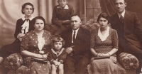 Olga Volanska's mother's family, Olga second from the right