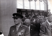 An official event between June and August 1945, as Heliodor Píka's rank is that of a Brigadier General. I cannot identify other generals in the background. Jiří Fidler, Institute of History, Armed Forces of the Czech Republic