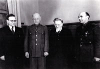 Left to right: secretary of the Supreme Soviet Alexander Gorkin, Ludvík Svoboda, Mikhail I. Kalinin, Heliodor Pika. Pika and Svoboda are still in the colonel rank. The photo was taken in April 1943 when Svoboda was awarded the Lenin Order in Moscow for combat action at Sokolovo. Zdenko Maršálek, Institute for Contemporary History of the CAS
