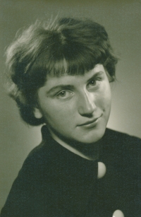 Jana Novotná's high school graduation photograph, latter 1950s