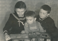 Vladimír Fulín (right) with his siblings