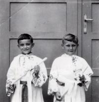 1963 Pavel Záleský (left) at the First Holy Communion