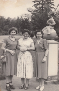 Zdeňka Fučíková with her sister Helena and mother Božena, 1956