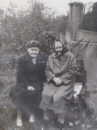 Mom Emilie and grandma Tůmová