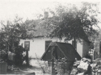 The native cottage at Štěpánovka in Volhynia in 1967