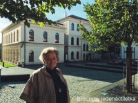 Věra Vacková in front of an eleven-year-old school in Nové Město na Moravě