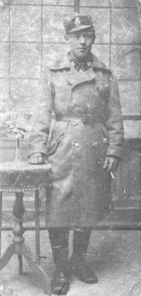 Vilém Vlček, the father of the witness, in World War I.