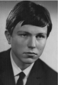 Petr Schönfeld in high school