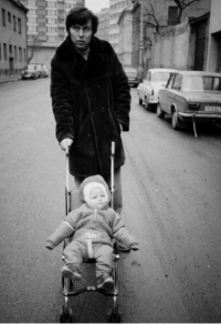 Petr Schönfeld with his son