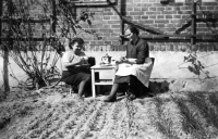 On the right sits his mother Gertruda Matušková in the garden, on the left Karl's cousin Elfrída Matušková