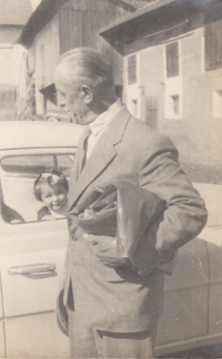 Petr Trčka at home in Třebsko 17, first time since his release from prison, 1960