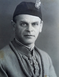 Dad Jiří Valter in scout costume