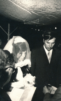 Wedding photograph of Veronika and Ivan Bialik, Israel, 1970