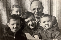 Zdenka Tichotová with her siblings and grandfather Jiří Zykmund, Prague 10, Solidarity, early 1960s