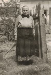 Grandmother Marie Soudková, née Hrbáčová, mother of witness´s father Rostislav Soudek, apparently in 1944