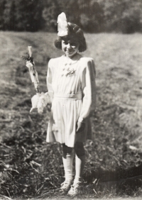 Rostislava Raidová, née Soudková, at her First Holy Communion, probably in the late 1940s